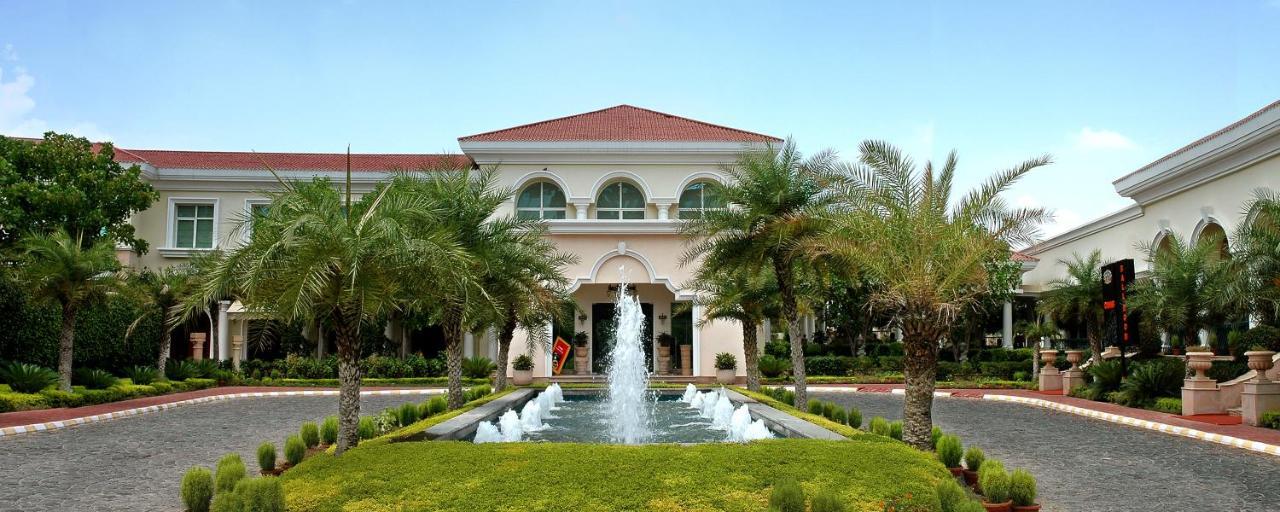 The Palms Town & Country Club - Resort Gurgaon Exterior photo